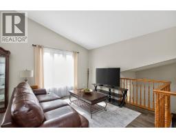 181 PADDOCK GREEN CIRCLE - 9