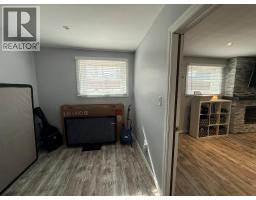 1023 Frost AVENUE - 15