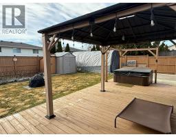 1023 Frost AVENUE - 19