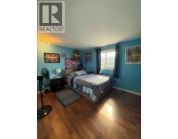 1023 Frost AVENUE - 6