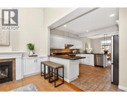 2016 THELMA AVENUE - 10