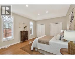 2016 THELMA AVENUE - 17