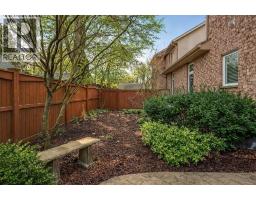 2016 THELMA AVENUE - 39