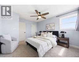 1600 COURTRIGHT LINE - 19