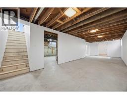 1600 COURTRIGHT LINE - 38