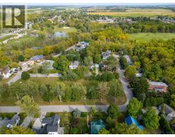 438 Emmeline STREET - 36