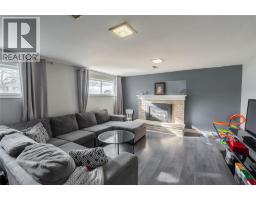 304 BRENTWOOD CRESCENT - 19