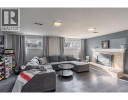 304 BRENTWOOD CRESCENT - 20