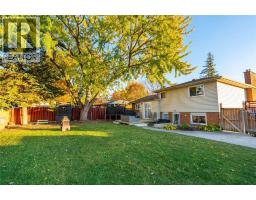 304 BRENTWOOD CRESCENT - 28