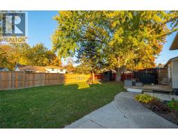 304 BRENTWOOD CRESCENT - 32