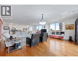 350 FRONT STREET North UnitNo. 401 - 11