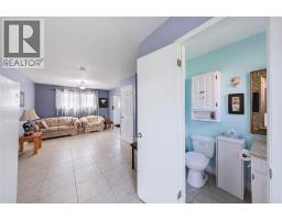 1126 Cathcart BOULEVARD - 11