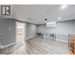 1126 Cathcart BOULEVARD - 14