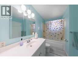 1126 Cathcart BOULEVARD - 23