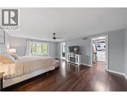 3020 MAIDSTONE CRESCENT - 30
