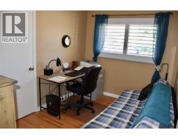 1049 LOCKHART CIRCLE - 15