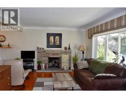 1049 LOCKHART CIRCLE - 8