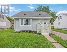 136 Chestnut Avenue, MLS 25015751
