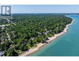 920 LAKESHORE ROAD - 19