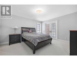 920 LAKESHORE ROAD - 33