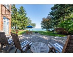 920 LAKESHORE ROAD - 8