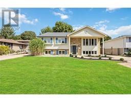 526 BIRCHBANK AVENUE - 1