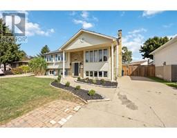 526 BIRCHBANK AVENUE - 2
