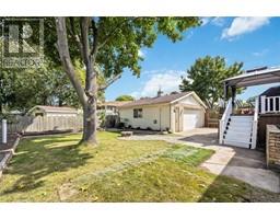 526 BIRCHBANK AVENUE - 32