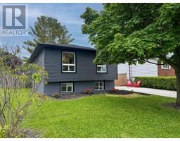 1578 COUNCILLORS STREET - 1