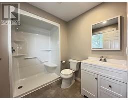1578 COUNCILLORS STREET - 10