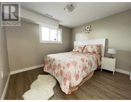 1578 COUNCILLORS STREET - 20