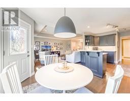 768 LAMBTON COURT - 17