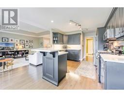 768 LAMBTON COURT - 18