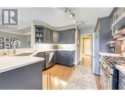 768 LAMBTON COURT - 19
