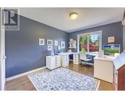 768 LAMBTON COURT - 27