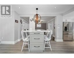 216 KATHLEEN AVENUE - 13
