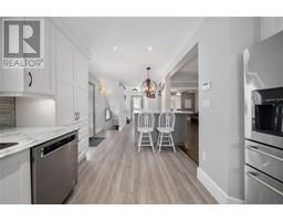 216 KATHLEEN AVENUE - 18