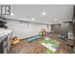 216 KATHLEEN AVENUE - 34