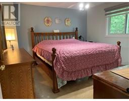 1279 Willa DRIVE - 20