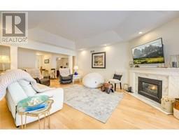 2988 MORNINGSIDE DRIVE - 13