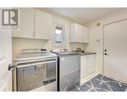 2988 MORNINGSIDE DRIVE - 21