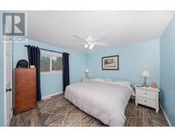 255 BROCK STREET - 19