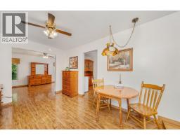 330 Willow CRESCENT - 13