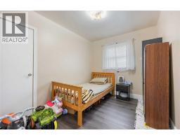 66 TWEEDSMUIR AVENUE - 11