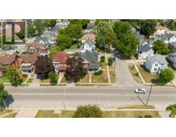 282 WELLINGTON STREET - 6