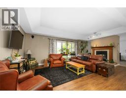 727 Norman STREET - 8