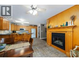 727 Norman STREET - 9