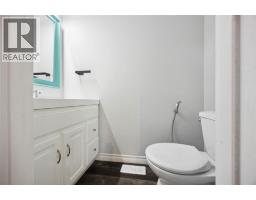 825 Exmouth STREET UnitNo. 27 - 10