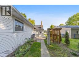 6261 TOWNSEND LINE - 23