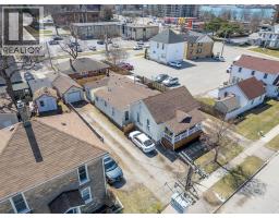 187 Maxwell STREET - 2